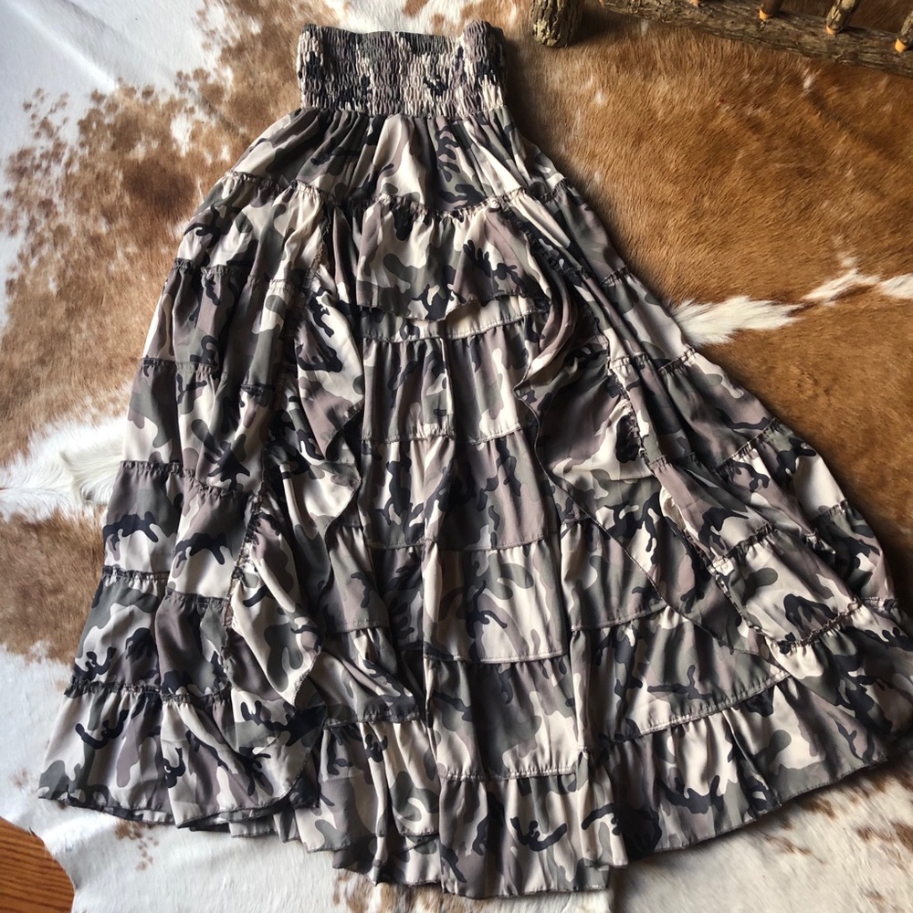 Free Love high low camo skirt